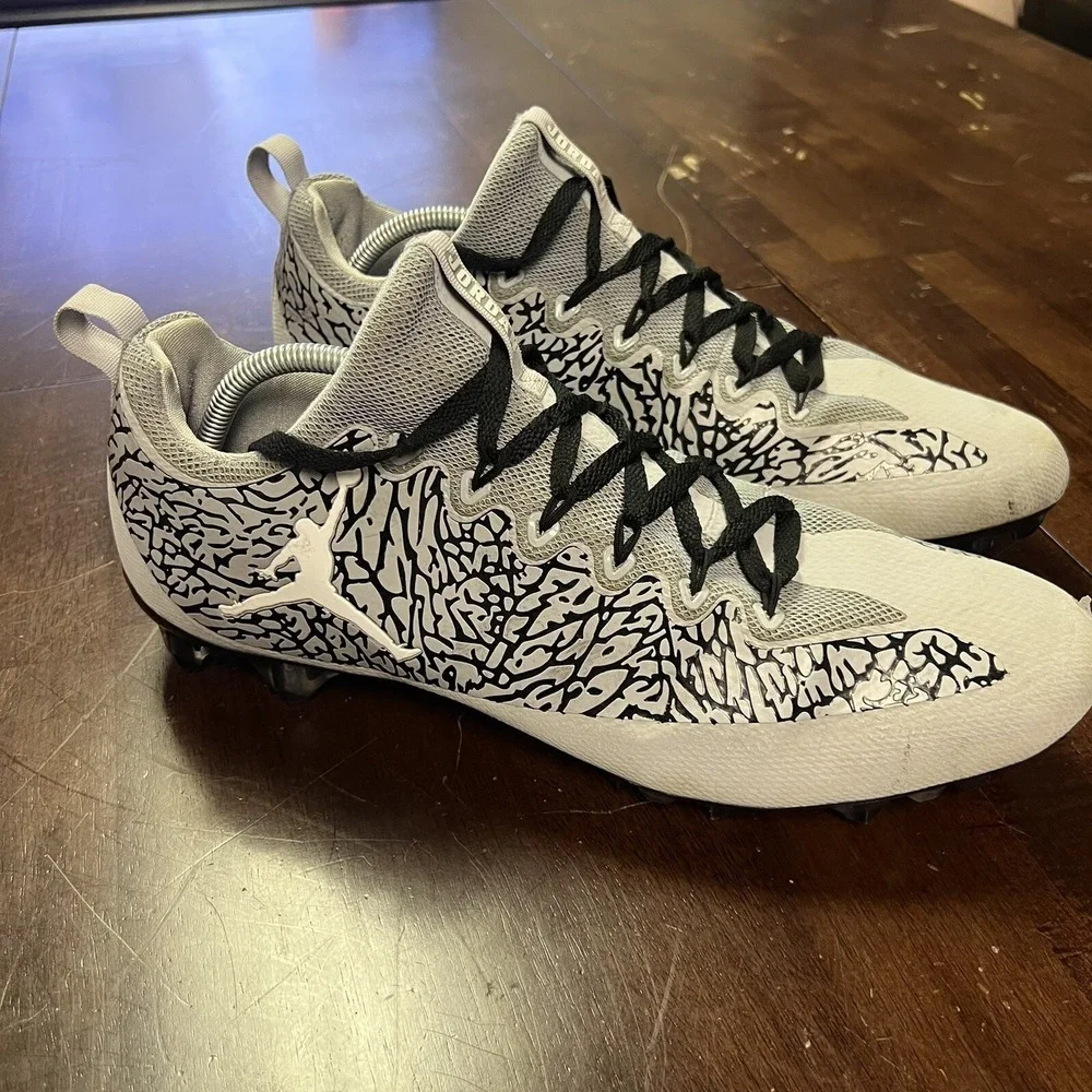 Jordan Vapor Untouchable Pro Low TD Promo Sample Wolf Grey Football Cleats SZ 15